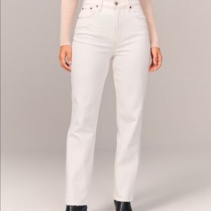 Abercrombie Curve Love 90s Ultra High Rise Straight Jeans